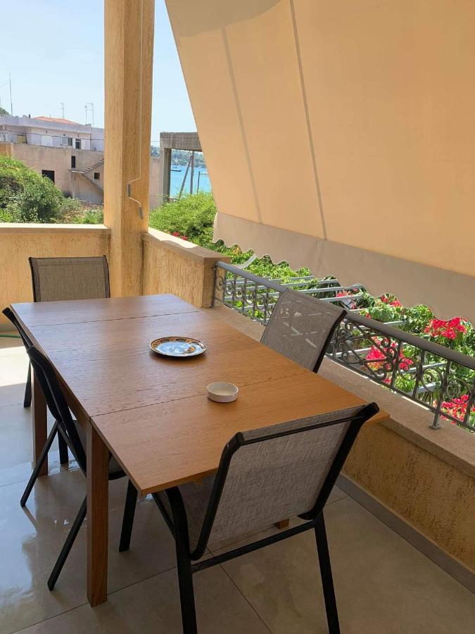 Mimozas Apartment ปอร์โตเฮลี ภายนอก รูปภาพ