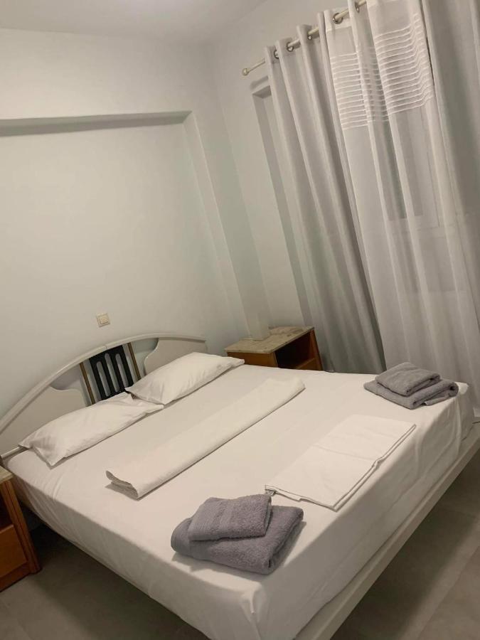 Mimozas Apartment ปอร์โตเฮลี ภายนอก รูปภาพ